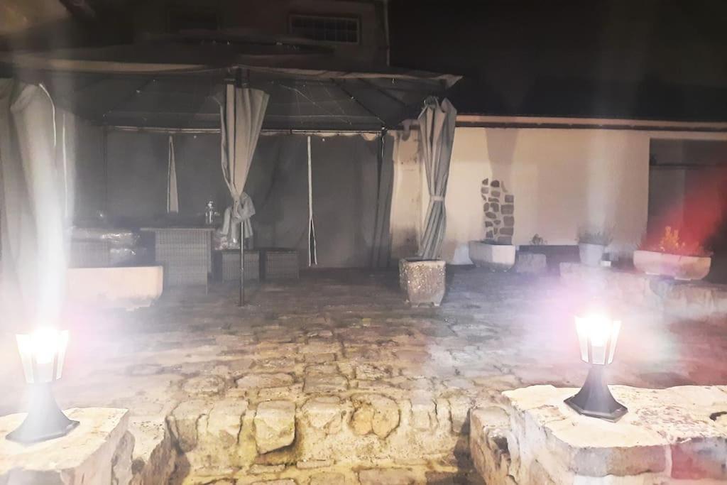 Villa Confortable Avec Jacuzzi A Chevannes Chevannes  Экстерьер фото