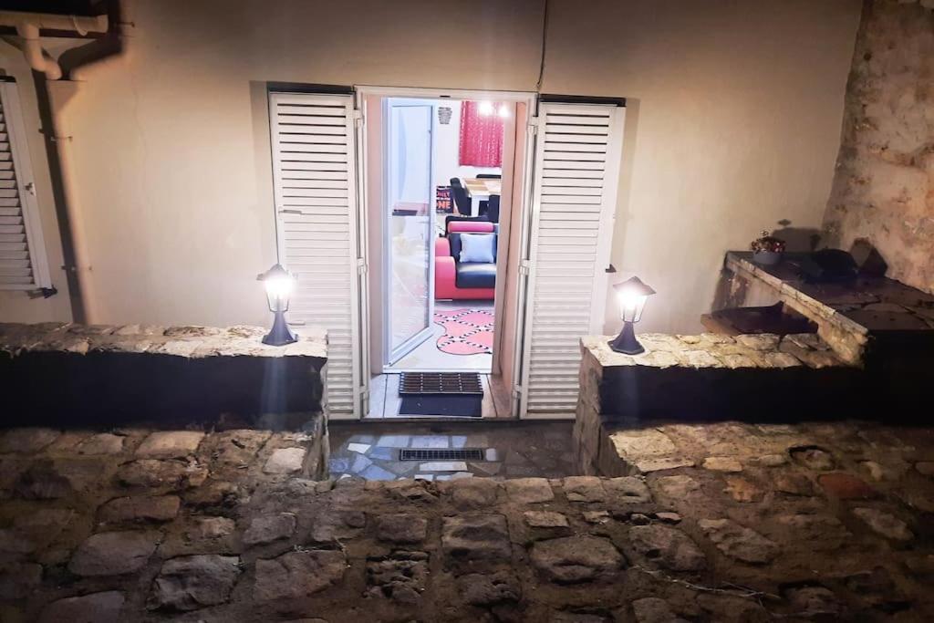 Villa Confortable Avec Jacuzzi A Chevannes Chevannes  Экстерьер фото